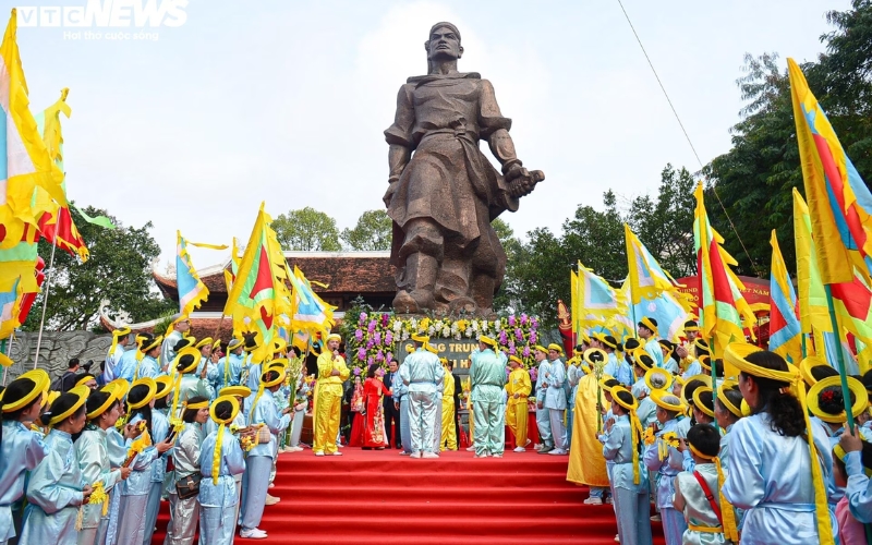 Dong Da Mound Festival