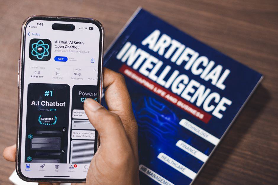 Website bán giày tải chậm mất khách: thiết kế website AI cho doanh nghiệp thời trang giữ chân người mua